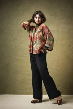 One Hundred Stars Country Toile Berry Kimono|Women Short Kimonos