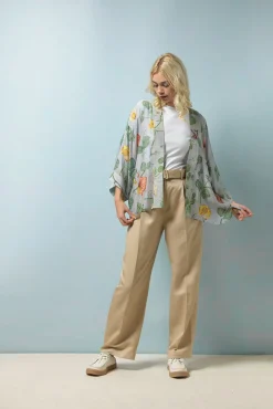 One Hundred Stars Sweet Pea Kimono|Women Short Kimonos
